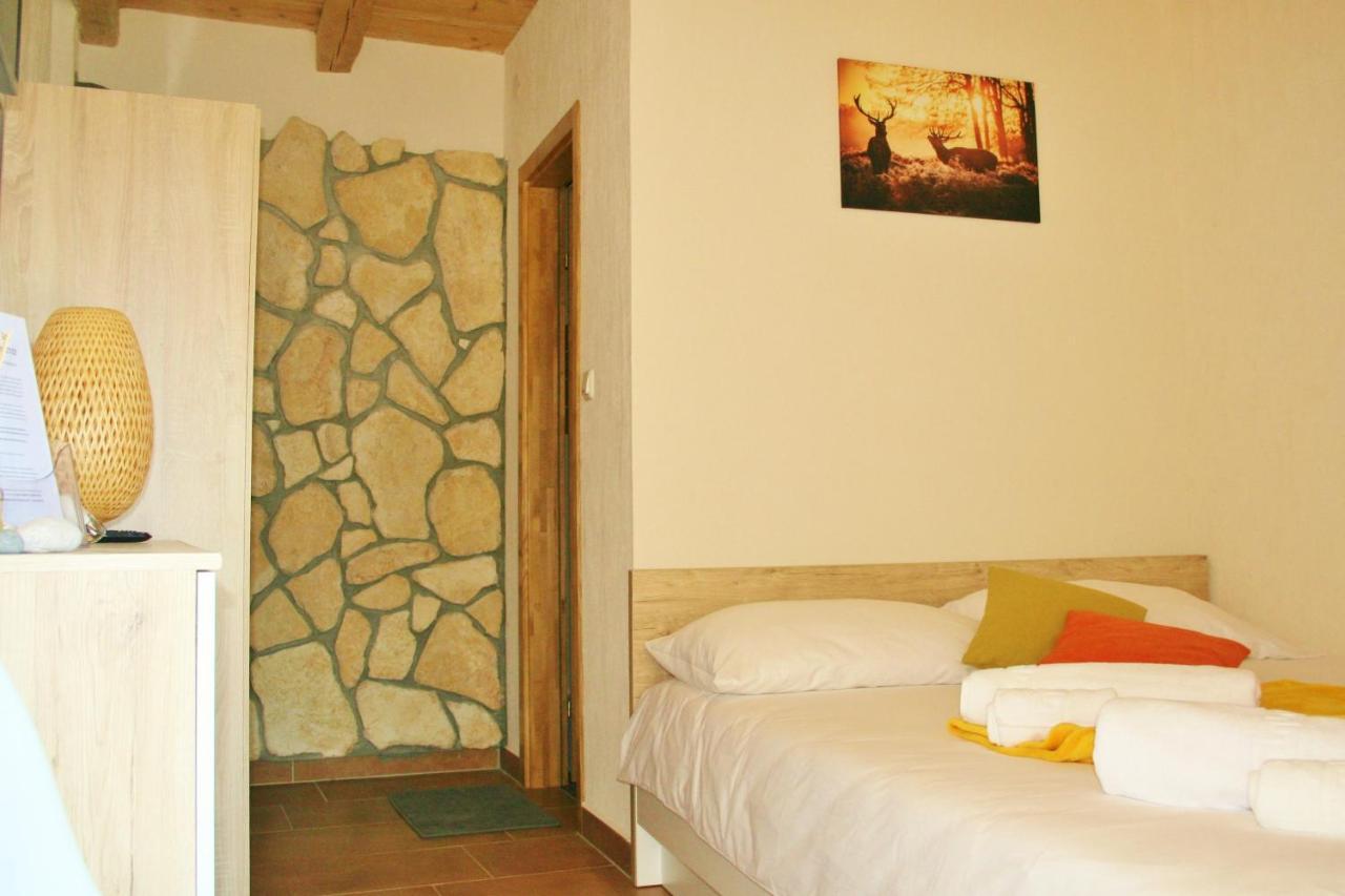 Boutique B&B Agroturizam Sv. Juraj Vrh  Extérieur photo
