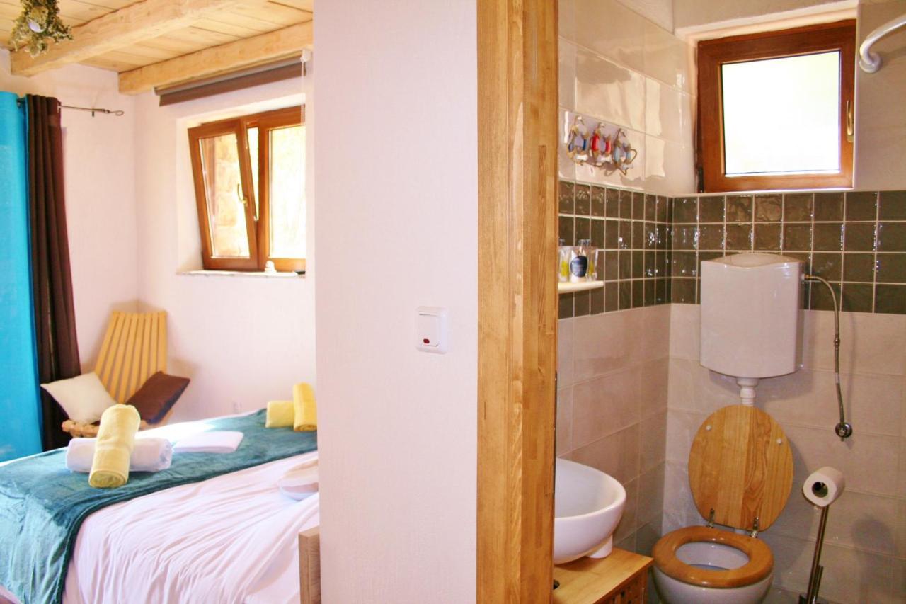 Boutique B&B Agroturizam Sv. Juraj Vrh  Extérieur photo
